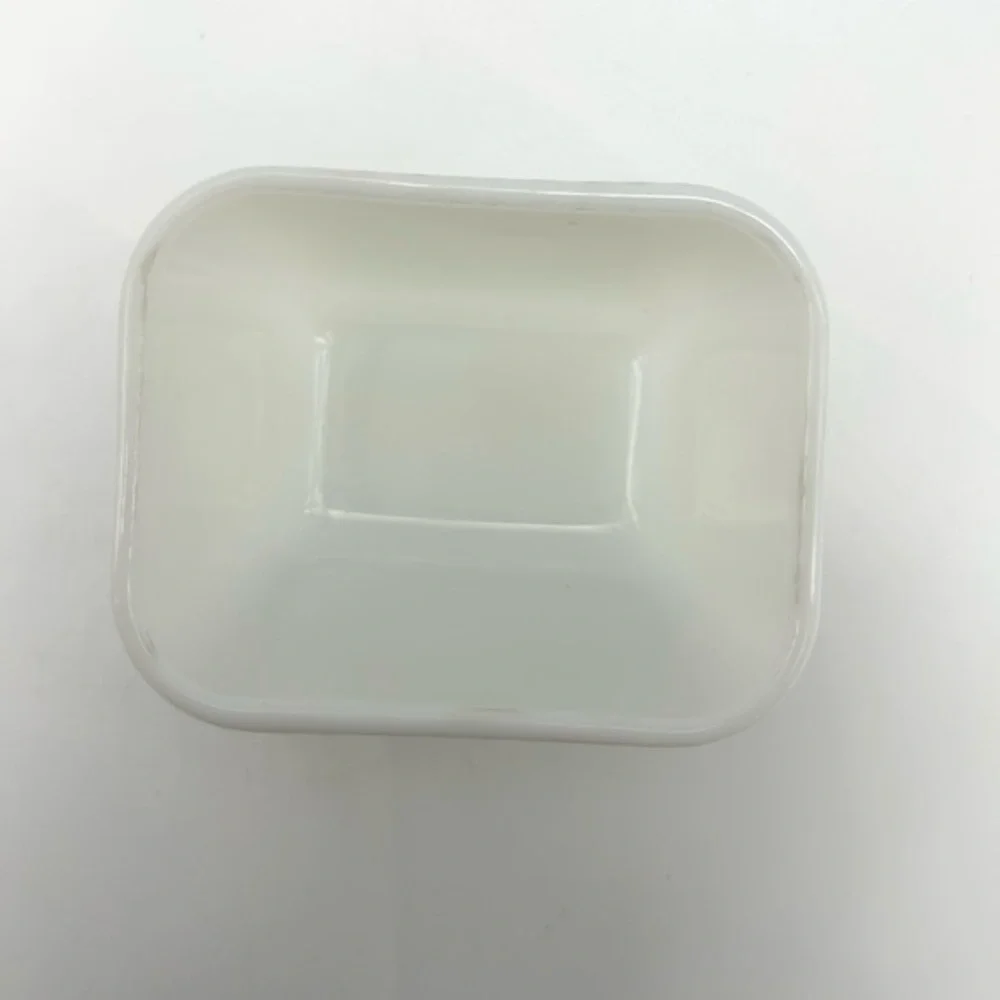Pyrex - dish. - Picture 6 of 15